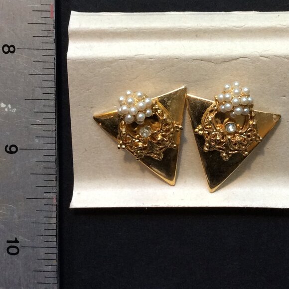 80s Gold Earrings Triangle Rhinestone & Pearl Accents! ✨ #VintageGlam #80sChic - Picture 2 of 3